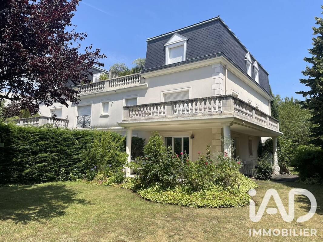 Photo 1 - Appartement à SAINT-MAUR-DES-FOSSES