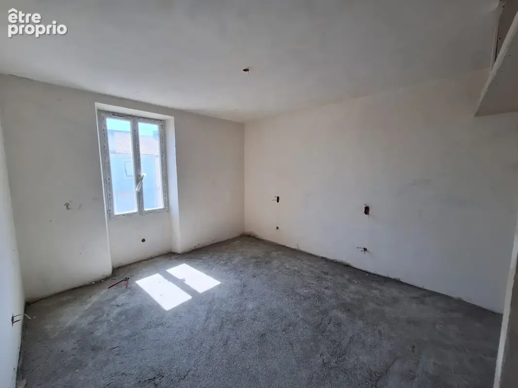   À VENDRE – Maison de ville 213 m² avec 4 appartements à finir de rénover – RISCLÉ (Gers 32) - photo 25