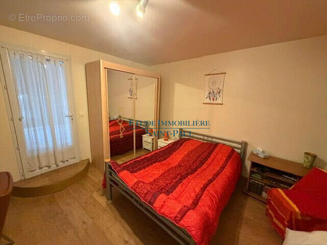 Maison à SAINT-BAUZILLE-DE-LA-SYLVE