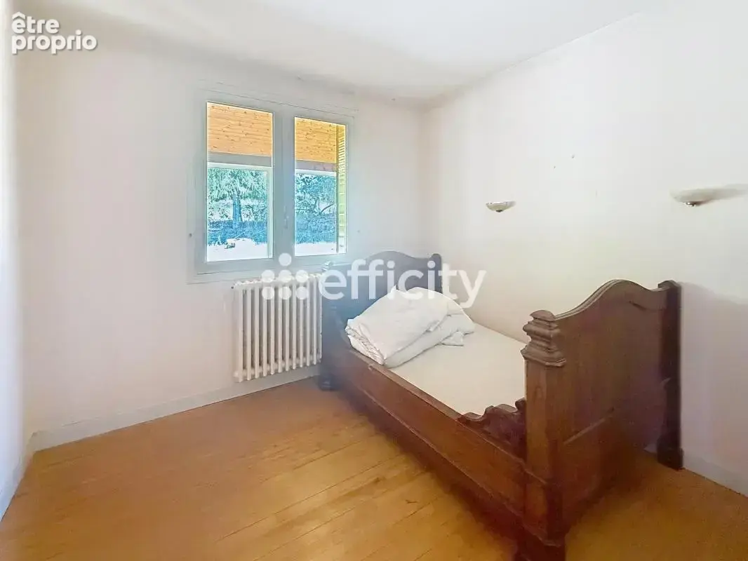 Maison 8 pièces 176 m² à vendre à Saint-Remy-Sur-Durolle (63550) - photo 7