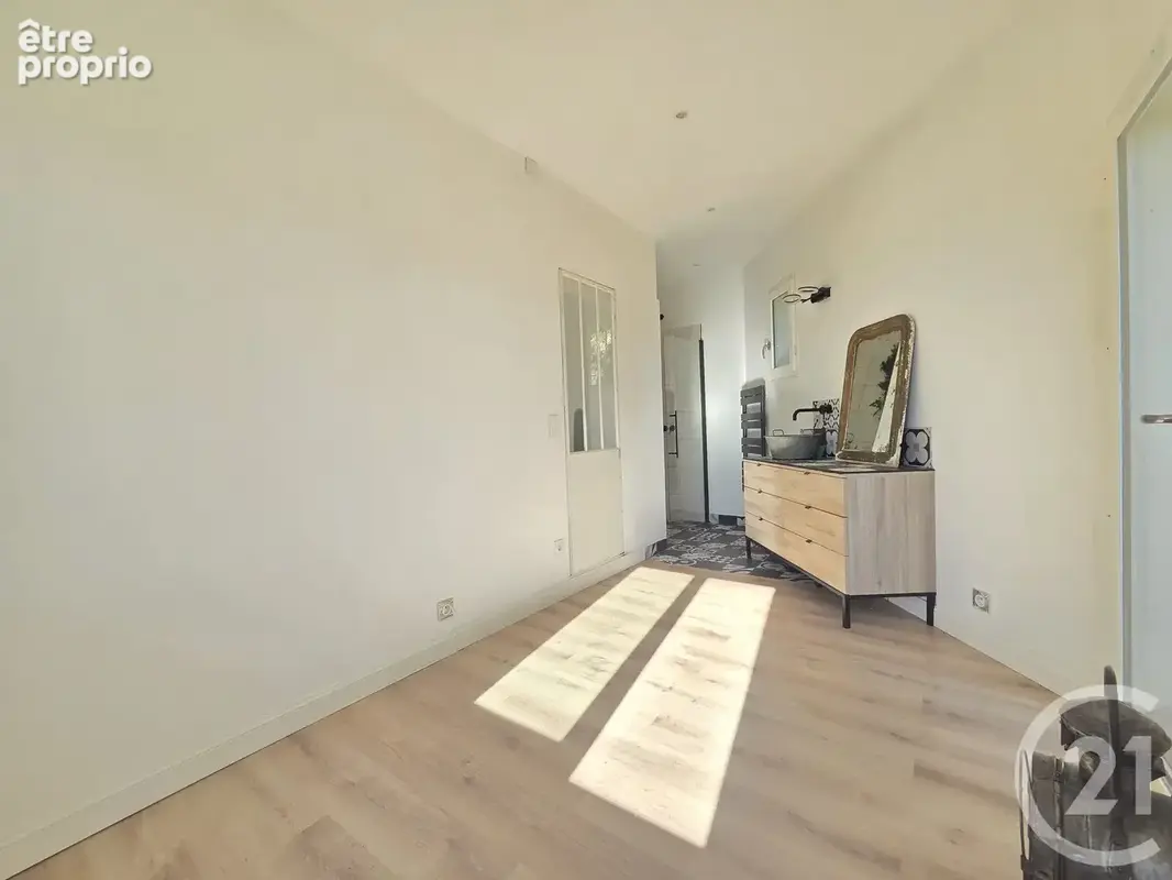 Maison 5 pièces 123 m² à vendre à Ollioules (83190) - photo 8