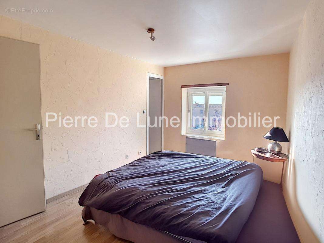 Immeuble ,Idéal investisseur au coeur de Brindas - photo 5