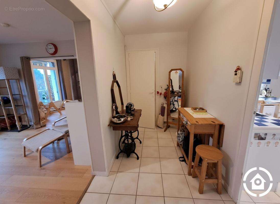 Appartement à SAINTES
