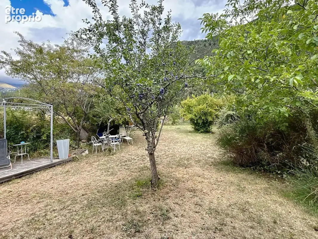 Charmante Maison de 60m² sur son Terrain de 2000m² à Valdeblore ! - photo 11
