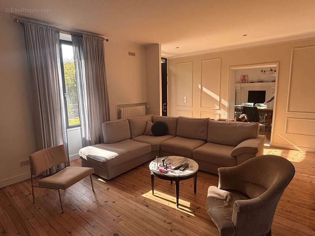 Maison à TESSY-SUR-VIRE