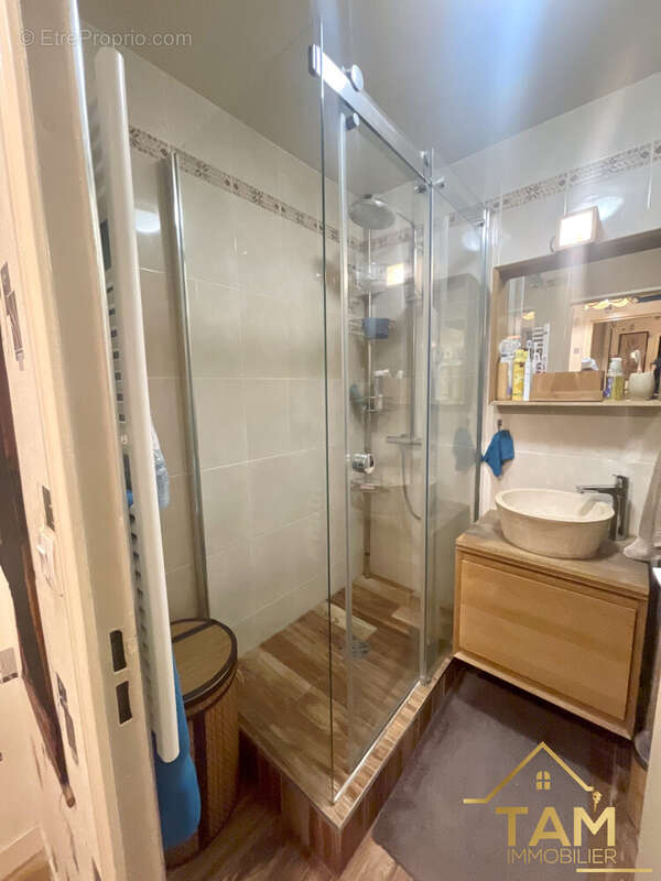Appartement à SURESNES