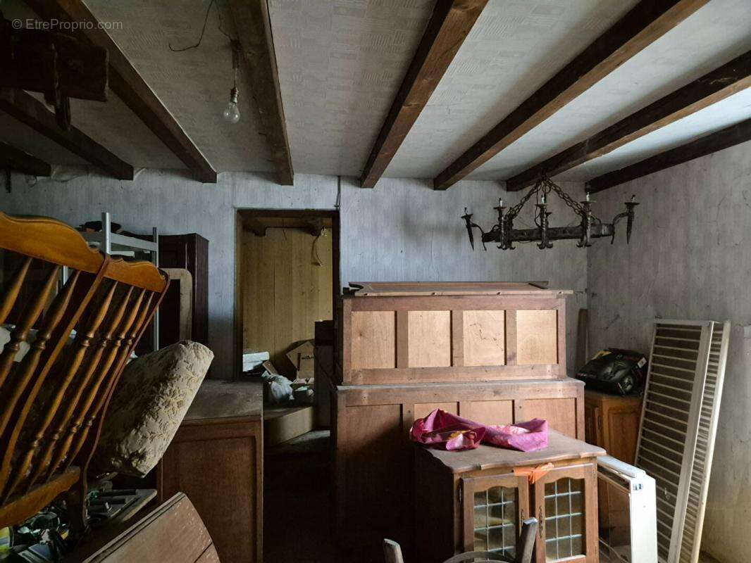 Maison à DEMANGEVELLE