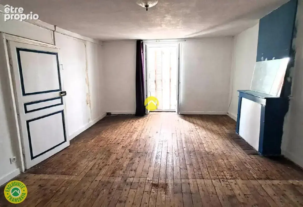 Appartement + commerce - photo 10