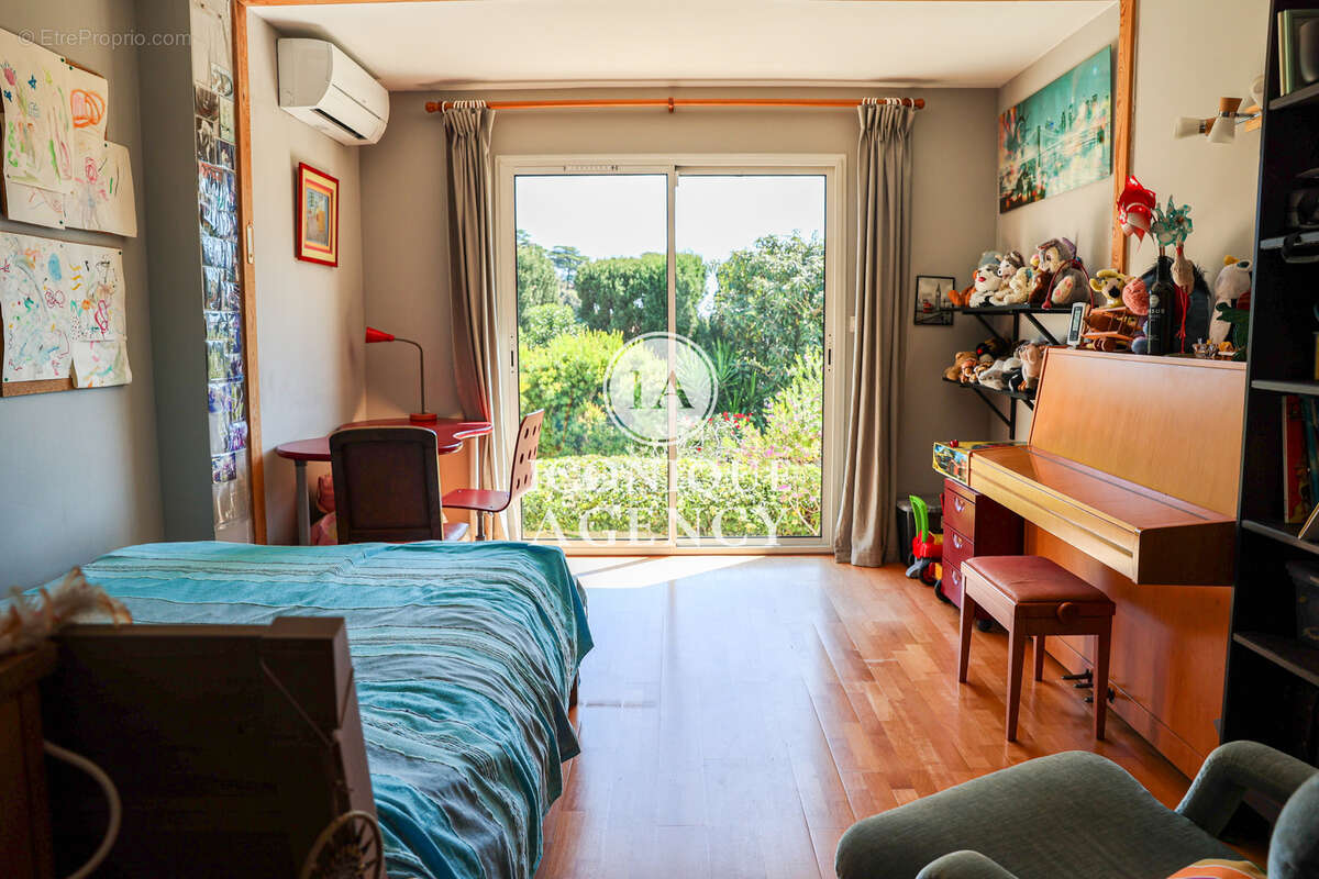 Maison à ANTIBES
