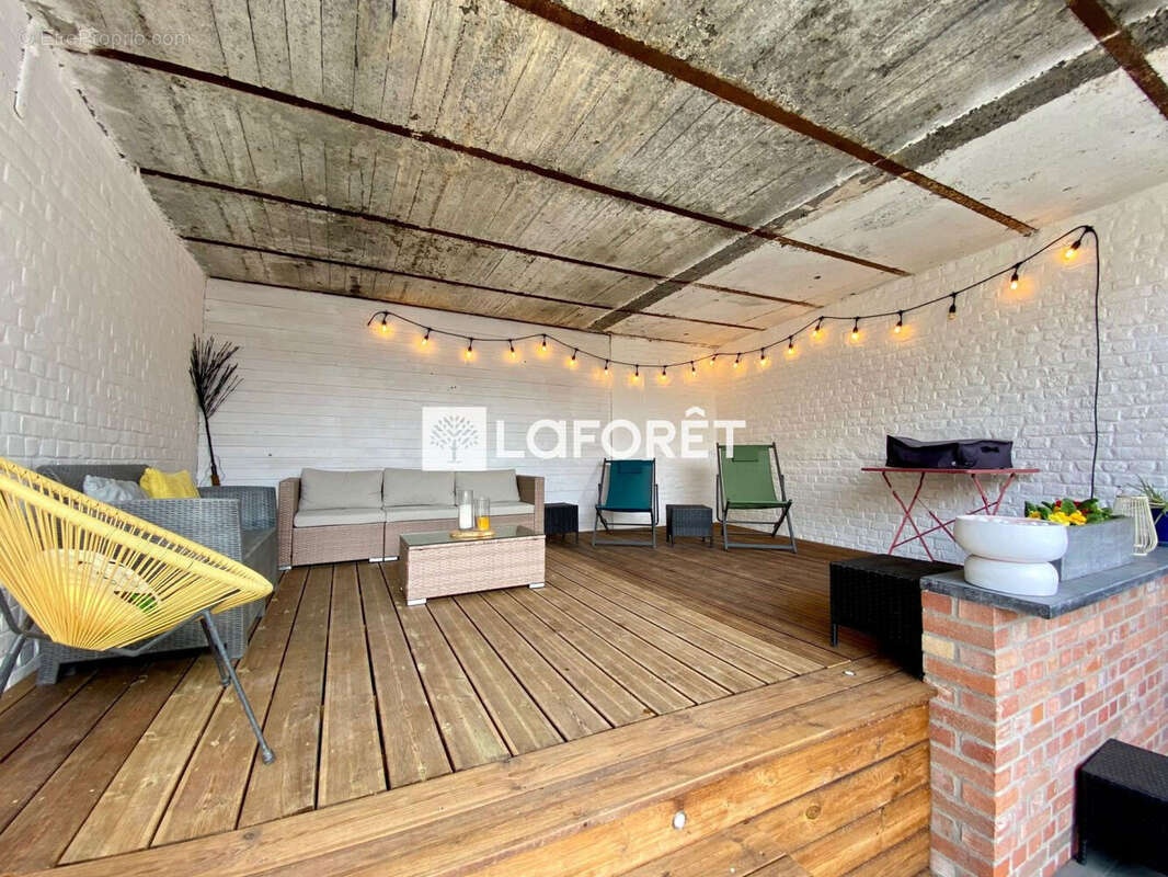 Maison à BOURGHELLES