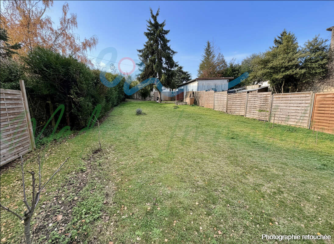 Maison à BONNIERES-SUR-SEINE
