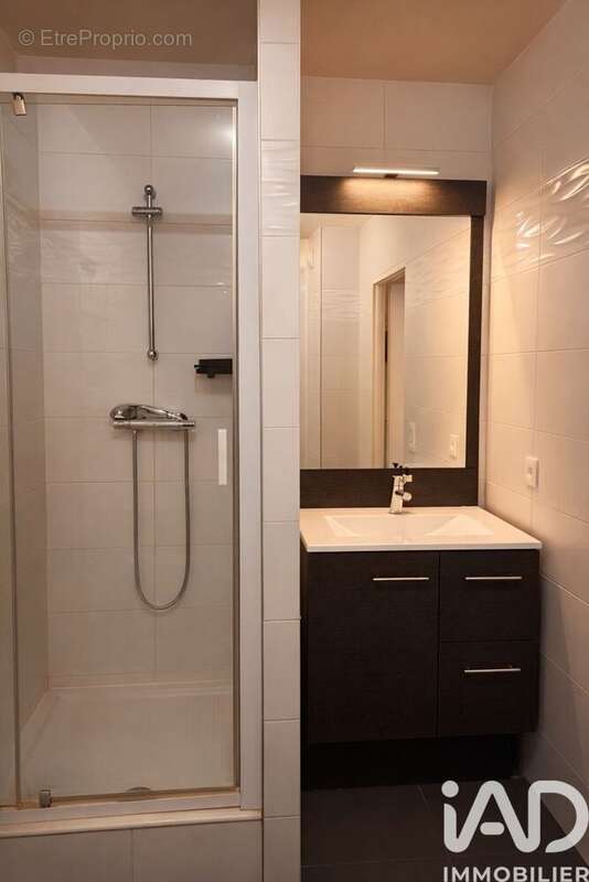 Photo 9 - Appartement à LE PLESSIS-ROBINSON