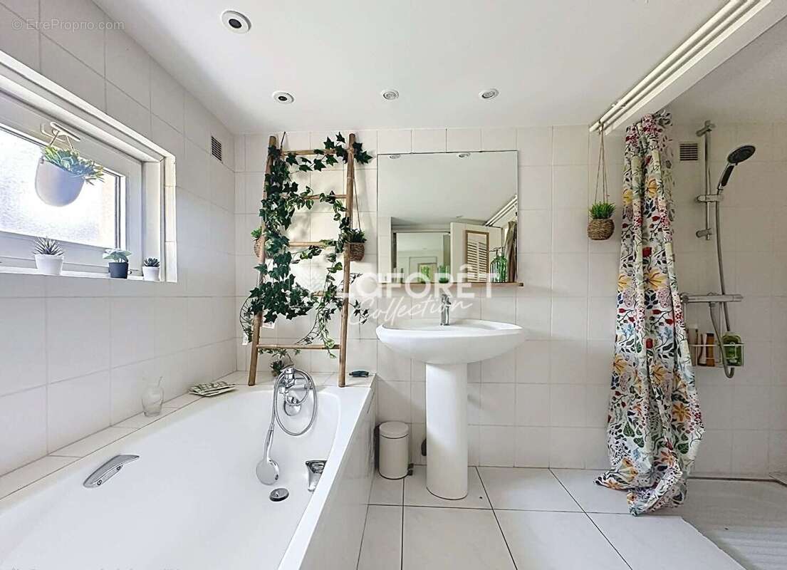 Maison Stella 9 pièce(s) 175 m2 - photo 8