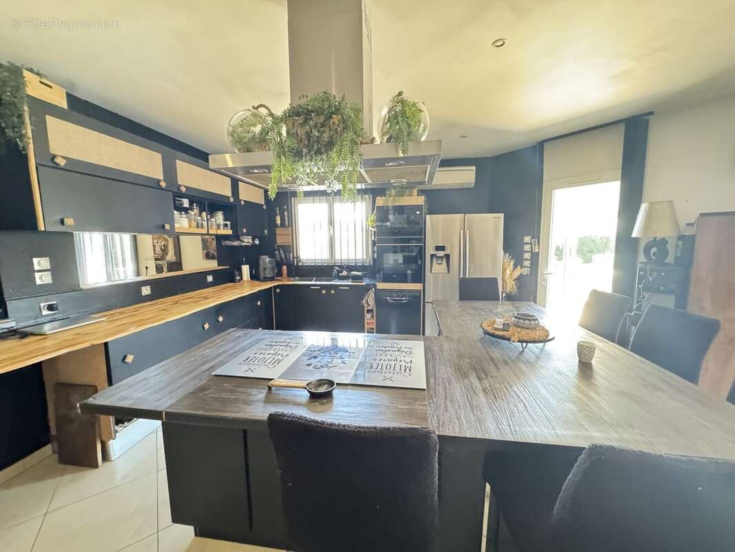 Maison 160 m² à Montlucon  - photo 6