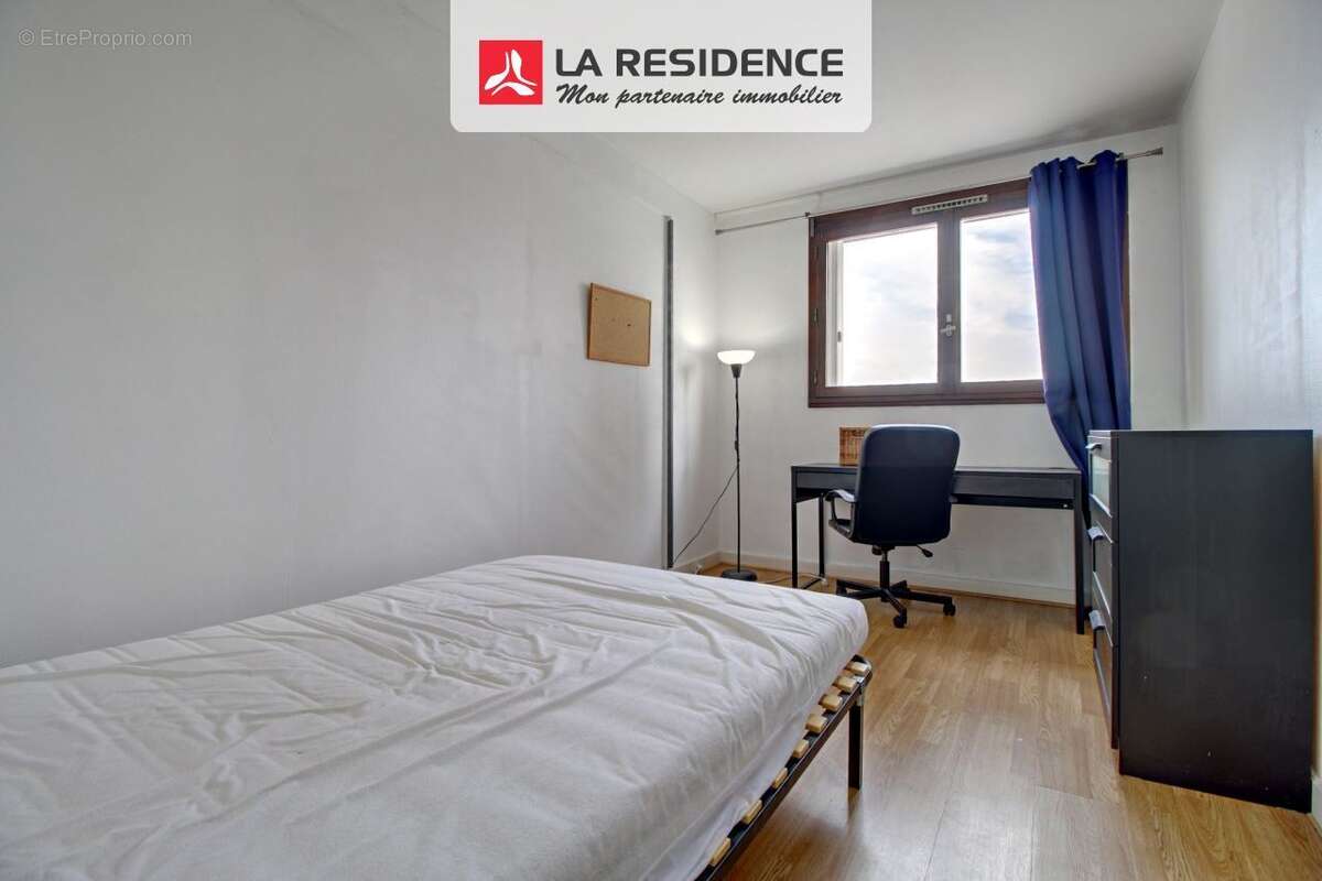 Appartement 94 m² à Cergy  - photo 9