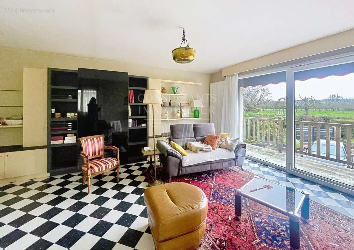 Maison à SAINT-MARTIN-AUX-CHARTRAINS