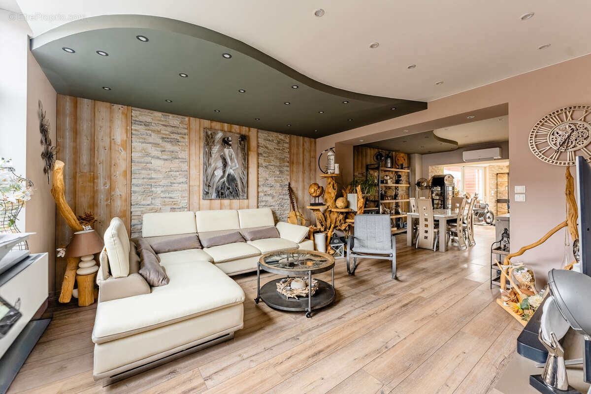 Maison à ANNOEULLIN