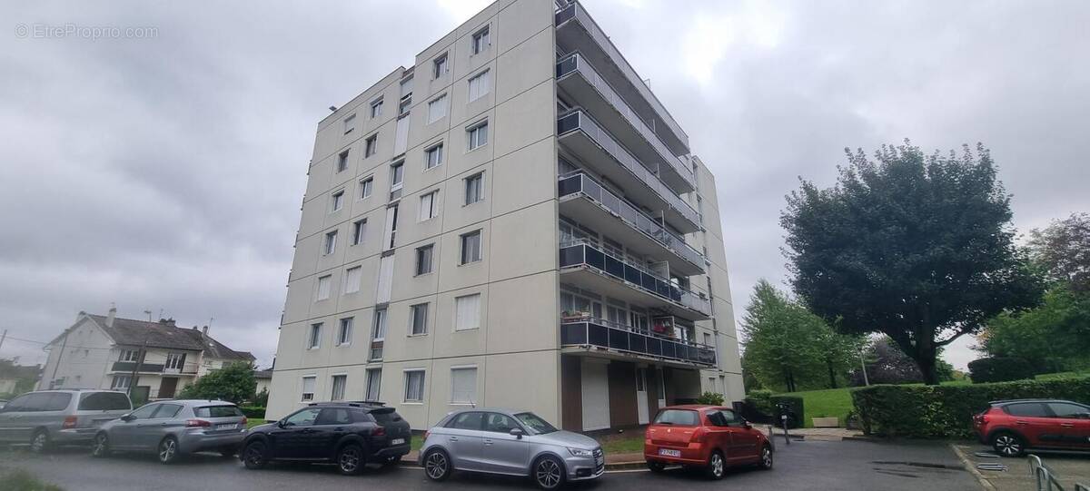 Appartement à LIVRY-GARGAN