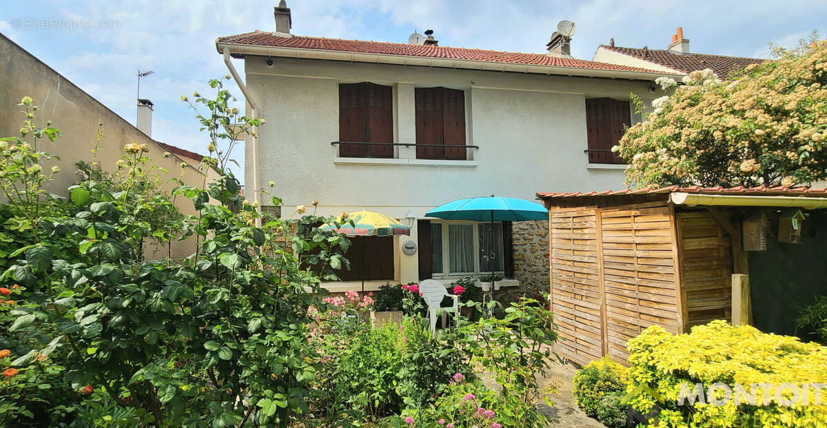 Maison à CHOISY-LE-ROI