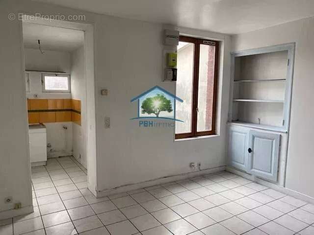 Petit Immeuble rue Dufay, proximité JDP - photo 6