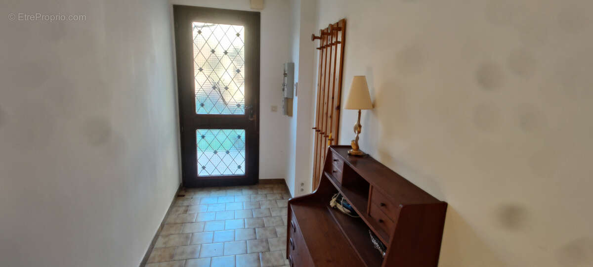 Maison à MONTFERRAT