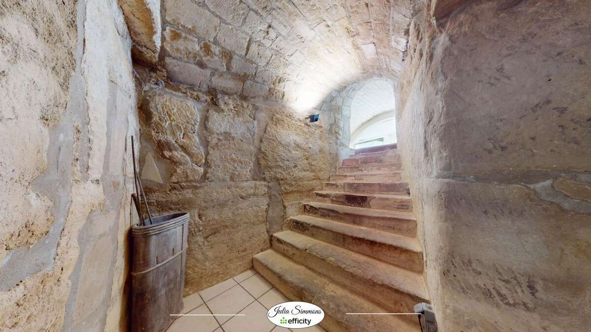 Commerce à CARRIERES-SUR-SEINE