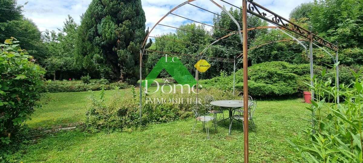 Maison à AMBLAINVILLE