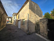 Maison à JONQUIERES-SAINT-VINCENT