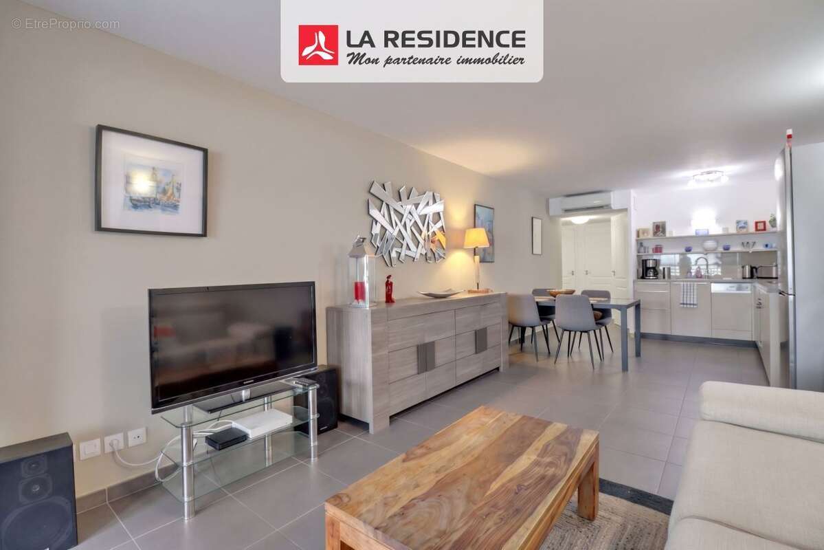 Appartement 62 m² à Saint-Raphael  - photo 3