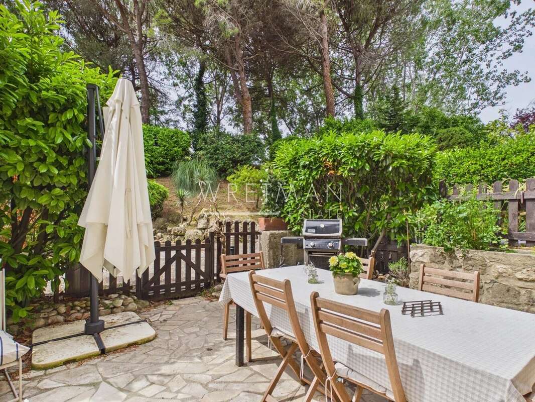 Appartement à CAGNES-SUR-MER