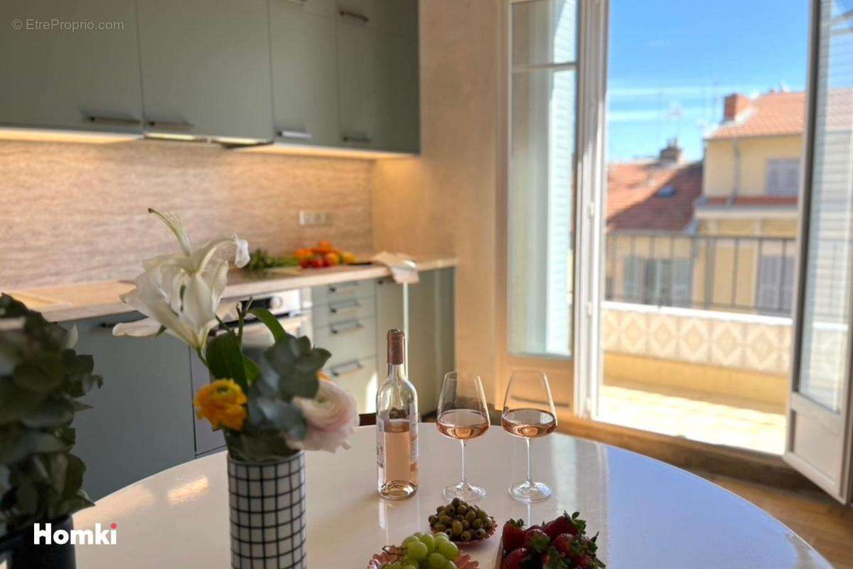 Appartement à NICE