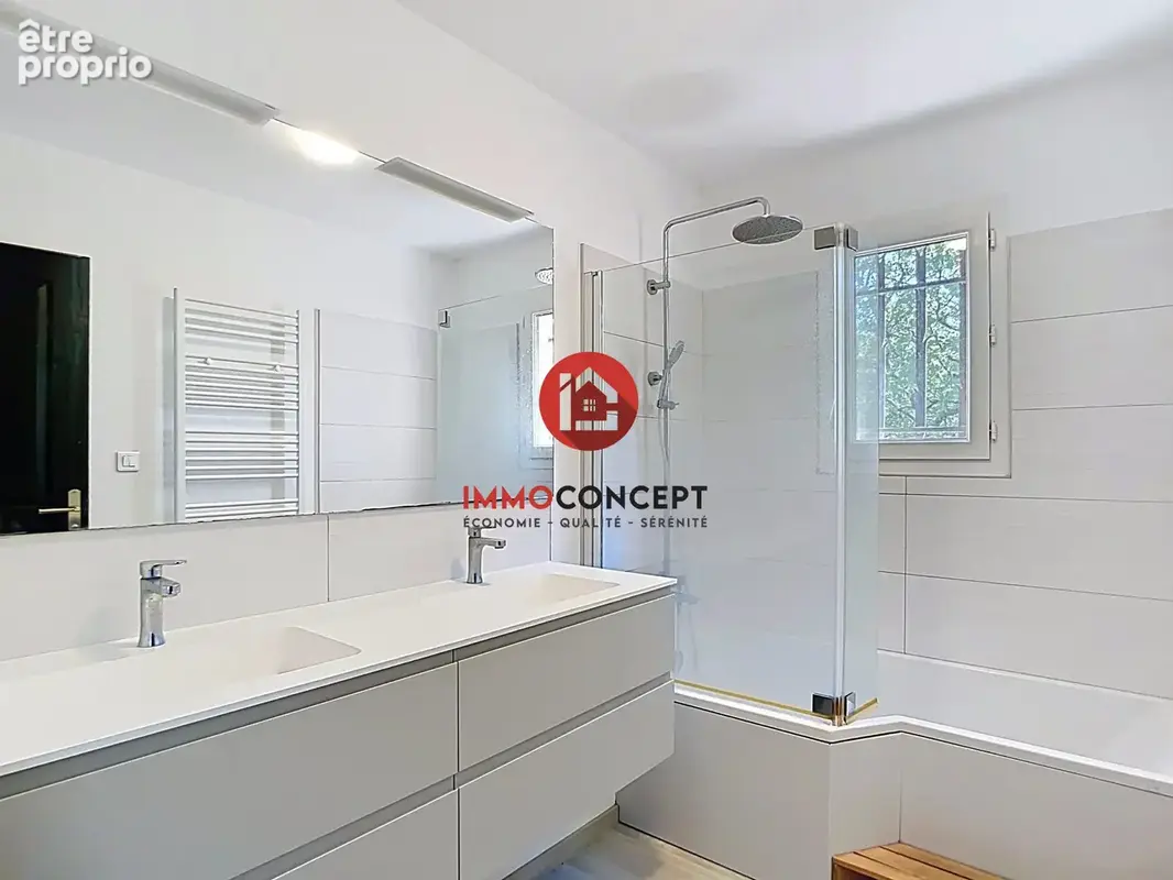 Maison 108 m² à Rochefort-Du-Gard  - photo 5