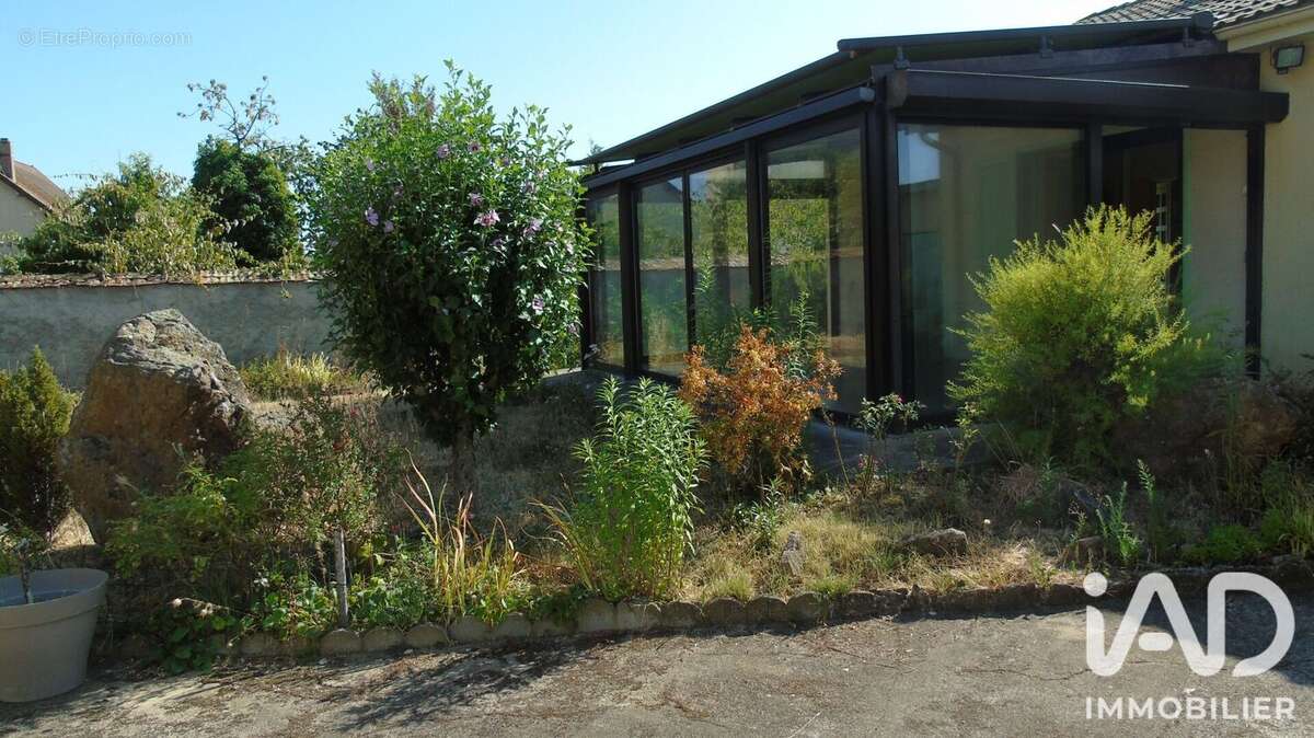 Maison 100 m² à Chambilly  - photo 4