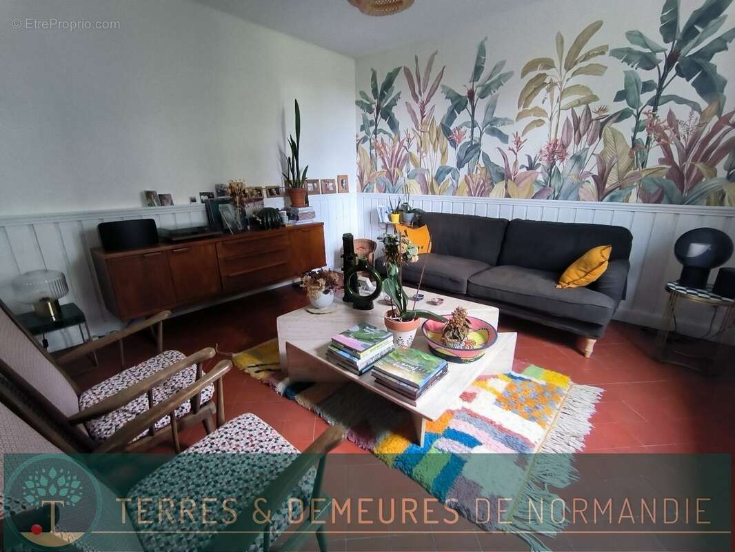 Proche des commerces, au calme, belle propriété tout confort sur un jardin de 3995m² - photo 5
