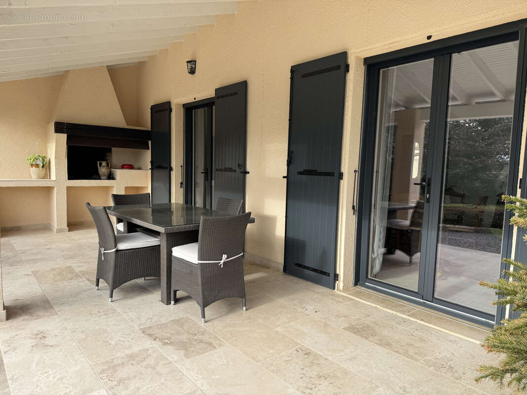 Maison à SAINT-ANDRE-DE-SANGONIS