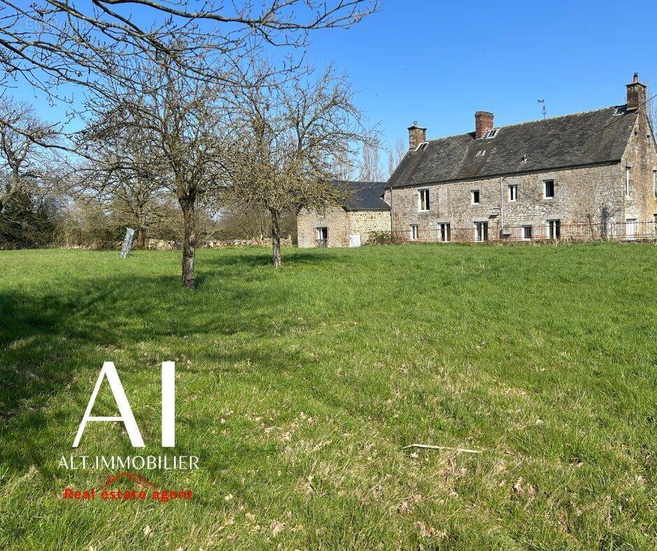 Maison à PONT-D'OUILLY