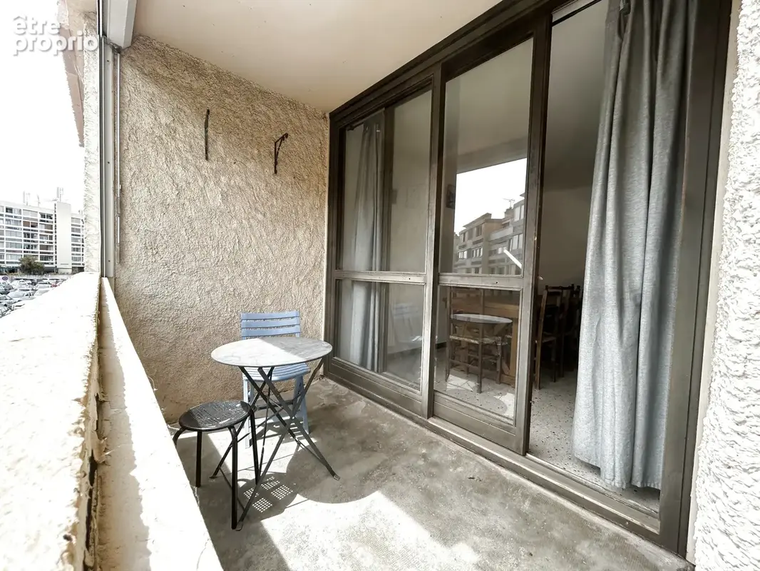 À Balaruc-Les-Bains, grand appartement avec balcon à vendre - photo 16