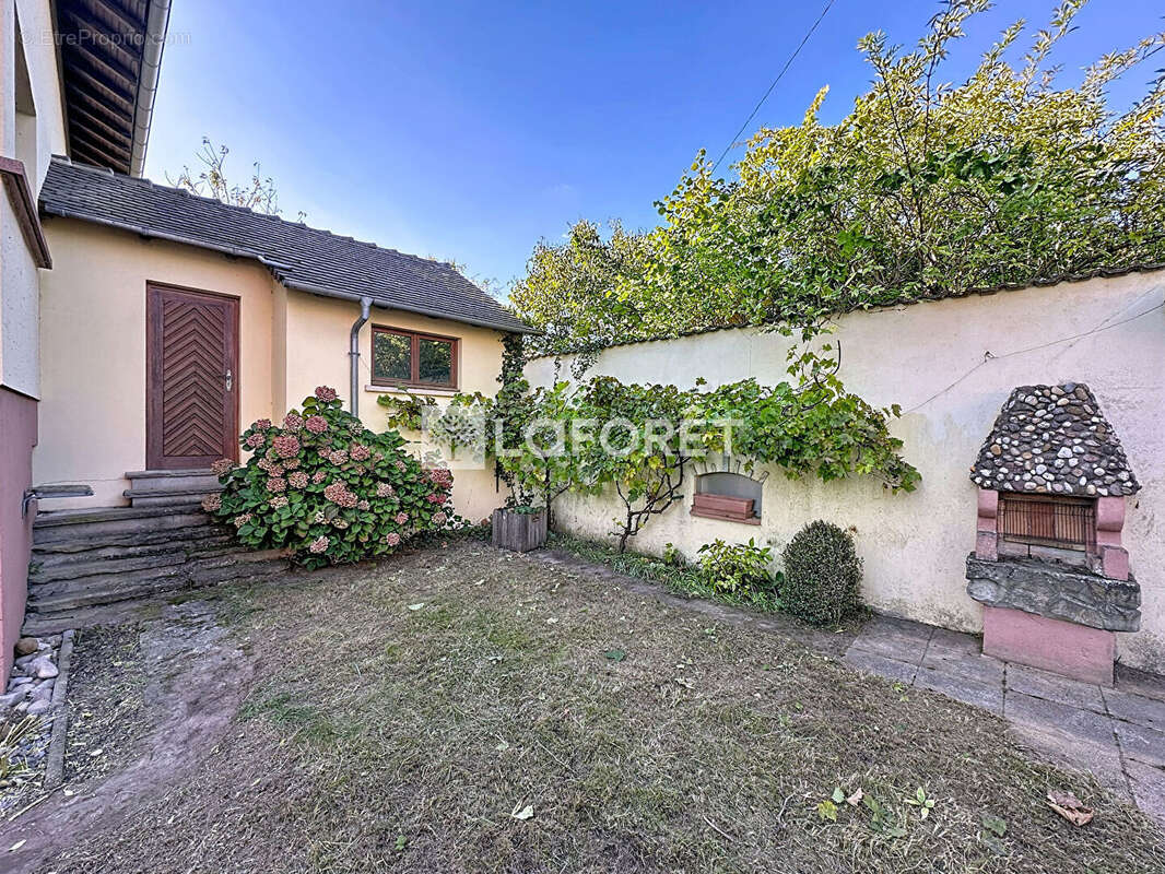 Maison à GRIESHEIM-SUR-SOUFFEL