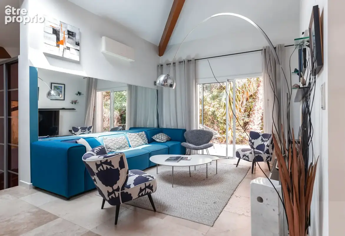 Sanary-sur -mer  / quartier beaucours - villa de 170 m2 avec piscine - photo 16