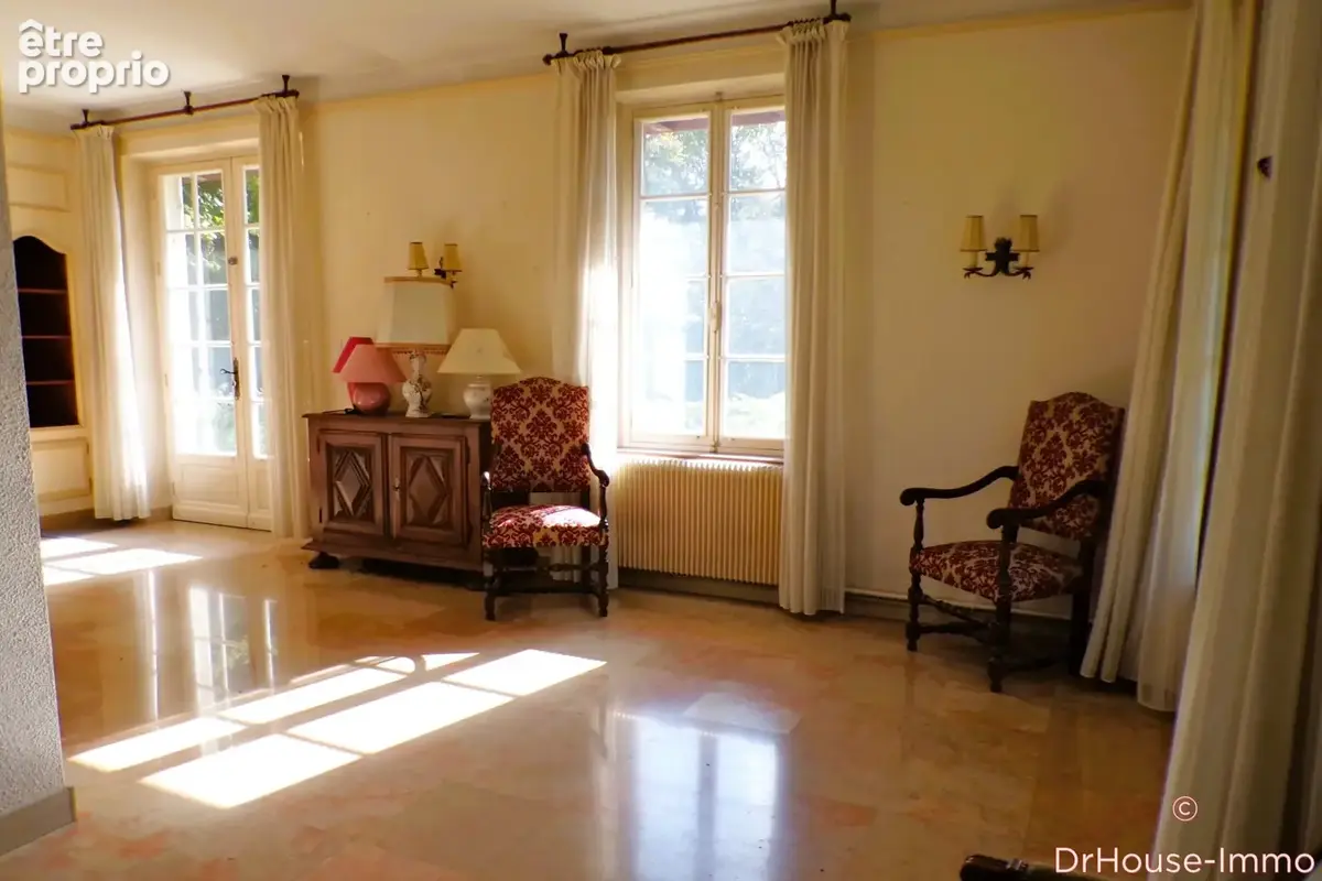 Maison 9 pièces 212 m² à vendre à Ladoix-Serrigny (21550) - photo 288