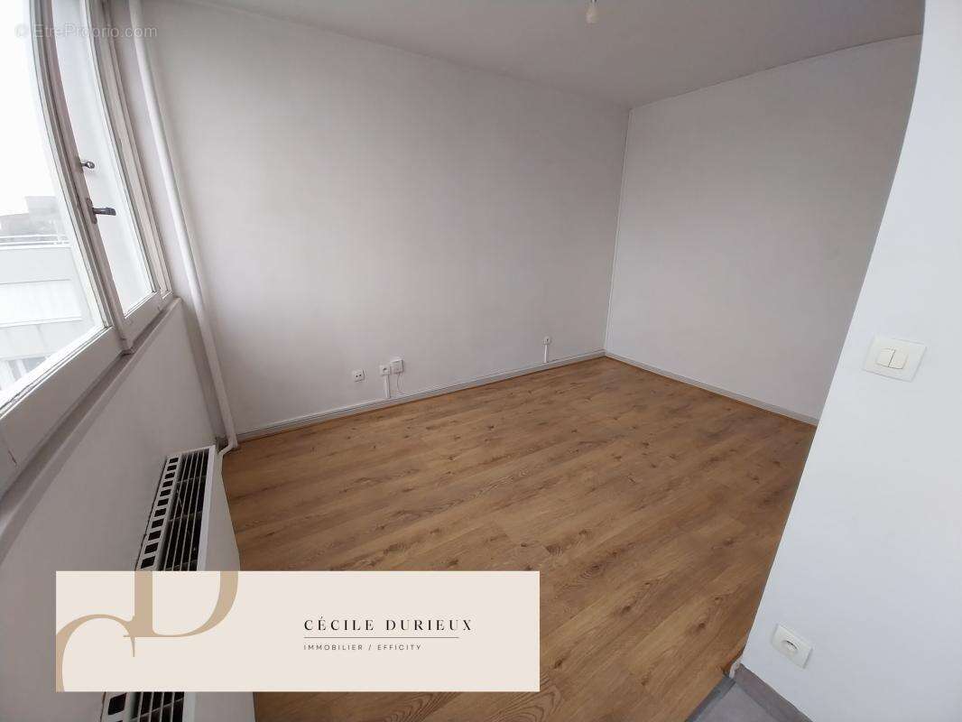 Appartement à VILLEURBANNE