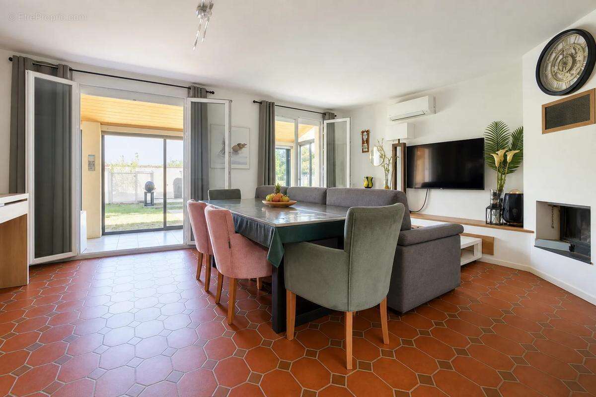 Maison de 5 pièces de 118 m² situé à Valence - photo 10