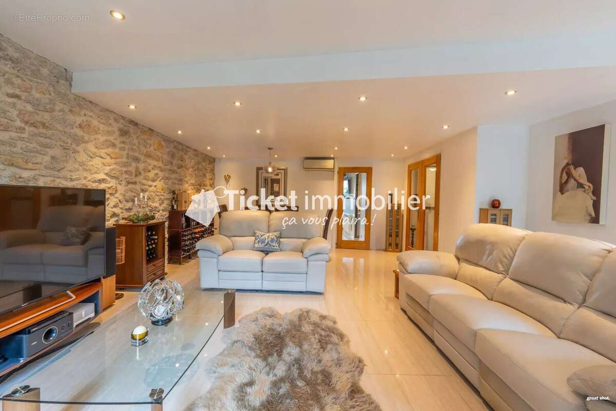 Maison à SAINT-MARCEL-SUR-AUDE