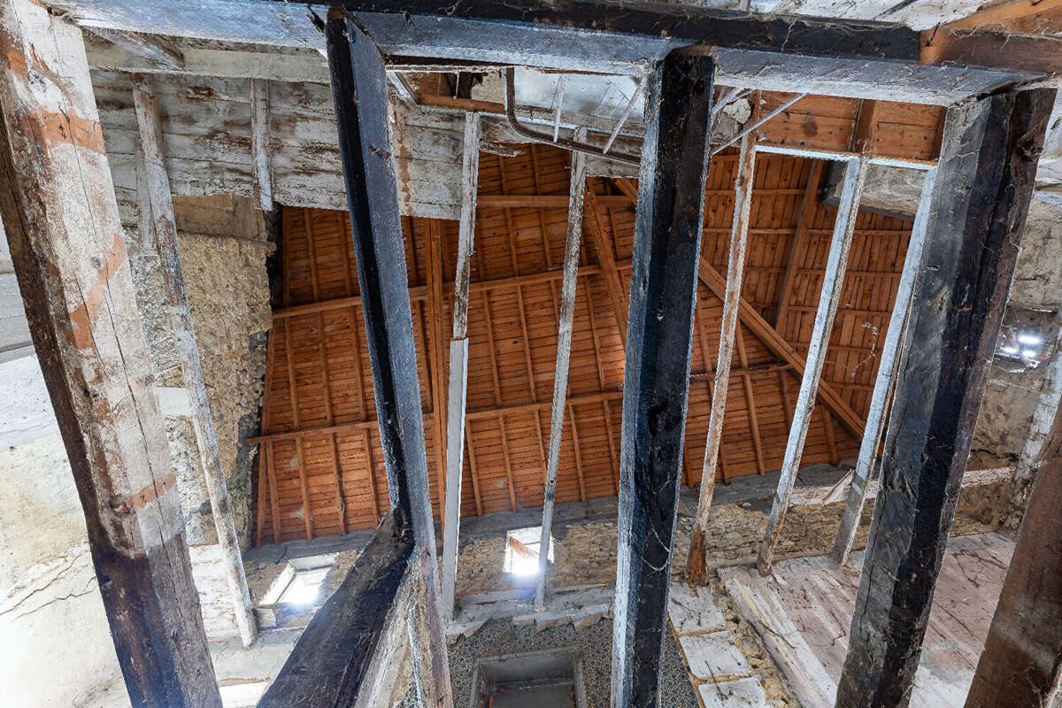 Maison à YRONDE-ET-BURON