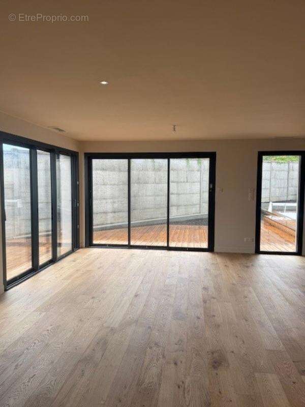 Maison à LE BOUSCAT