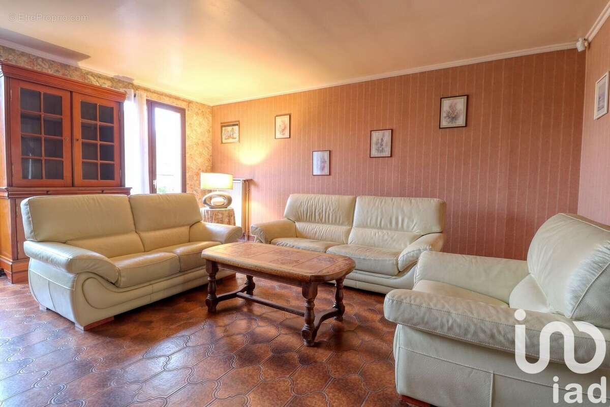 Photo 2 - Maison à PIERRELAYE