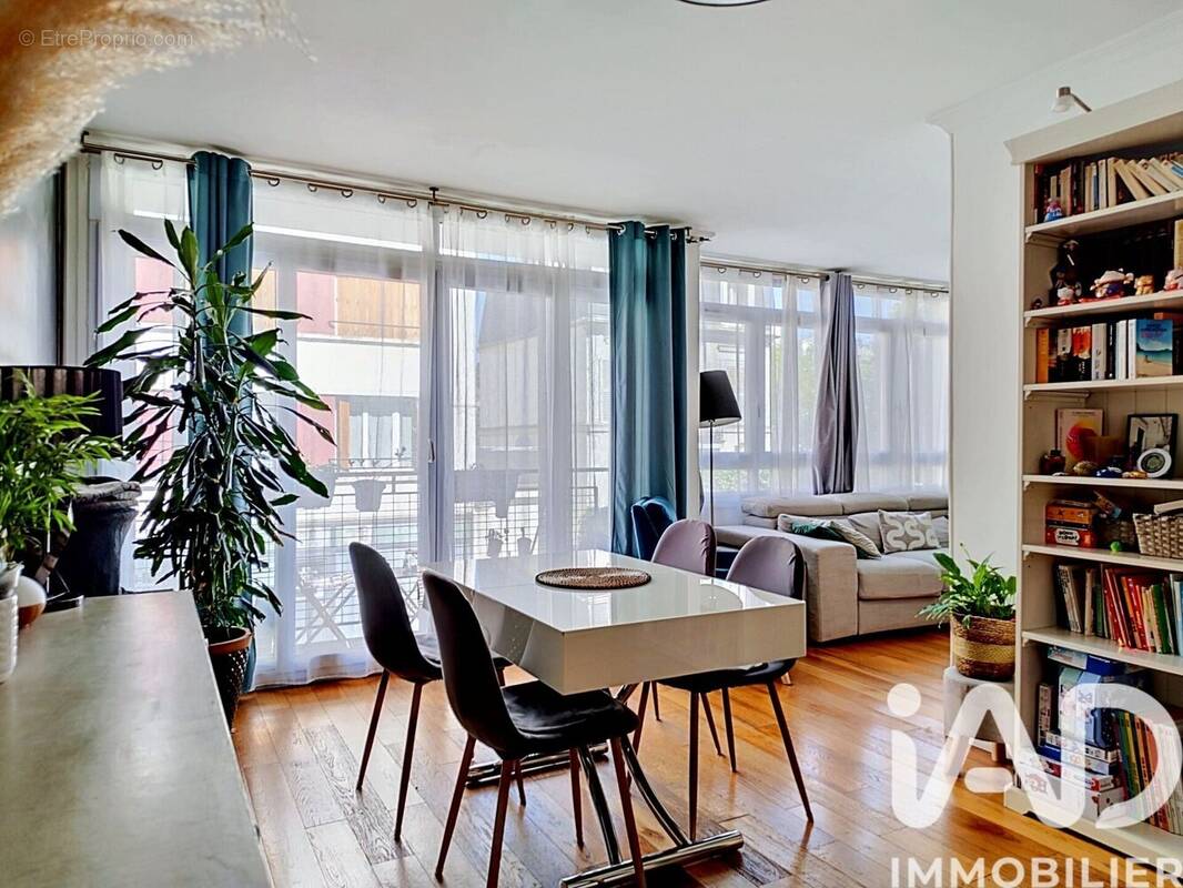 Photo 1 - Appartement à ENGHIEN-LES-BAINS