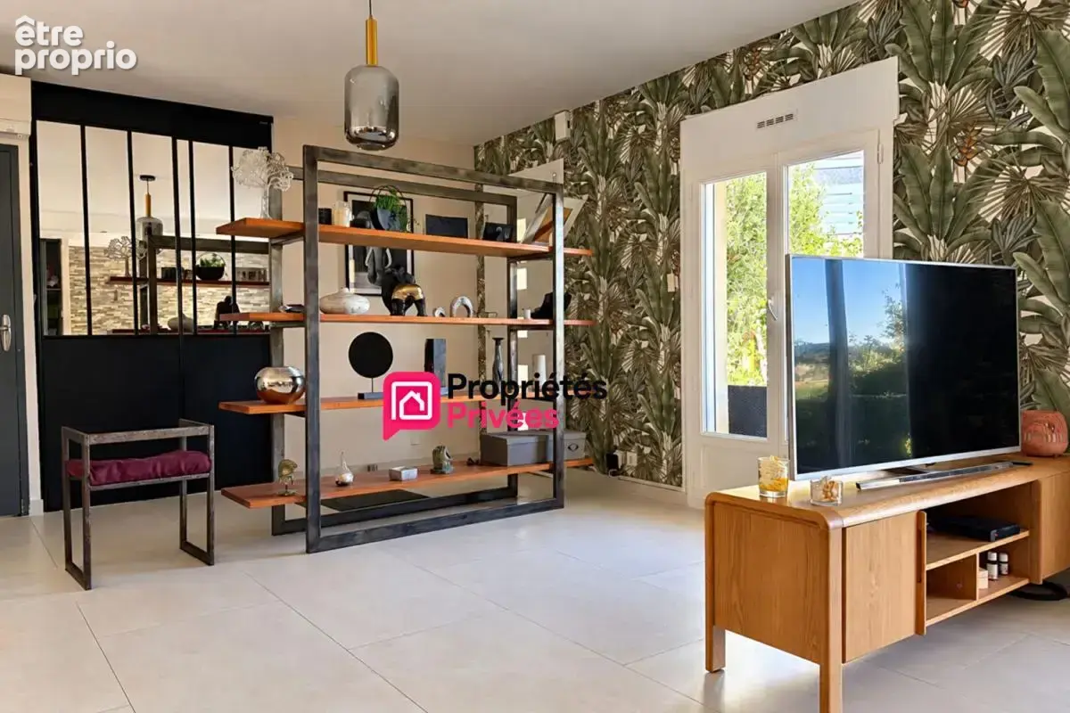 Plain-pied T6 de 123 m² à vendre avec piscine sans vis-à-vis CHÂTEAUGAY 63119 - photo 8