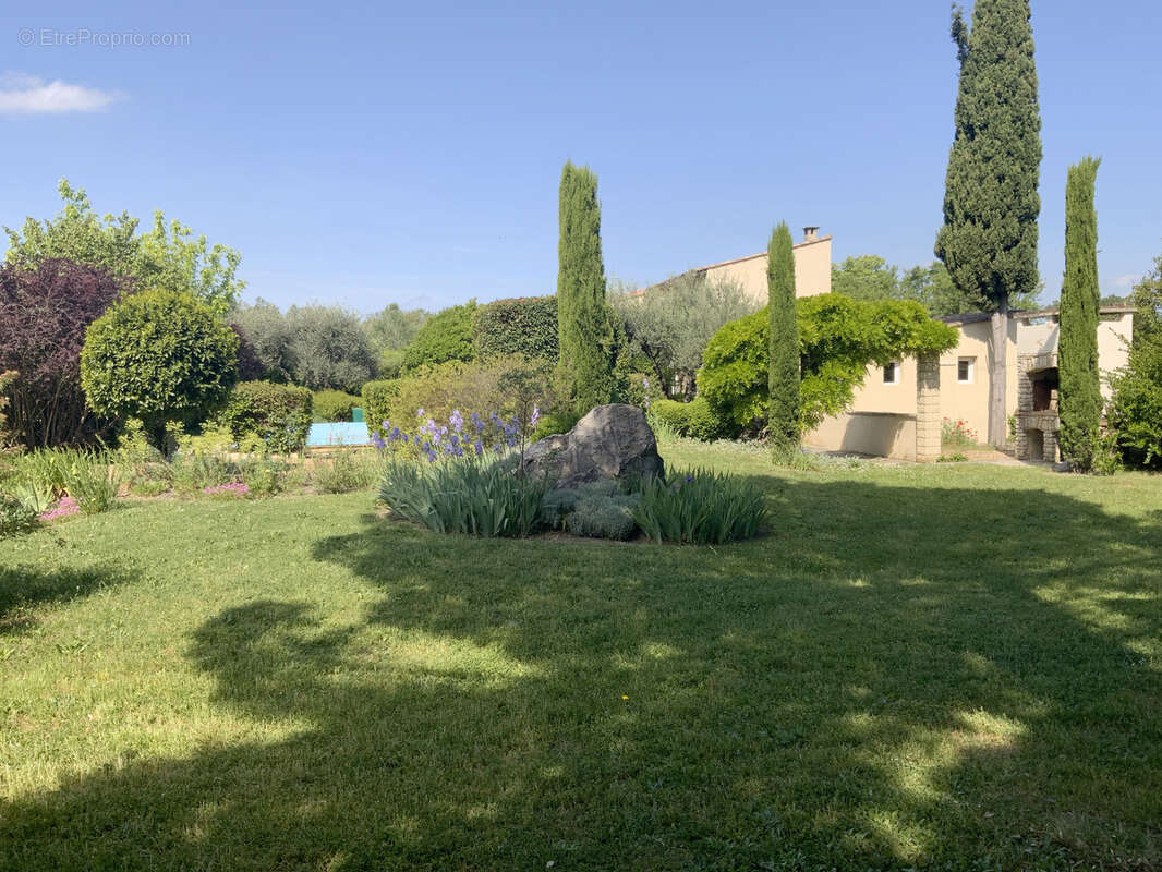 Maison à UZES