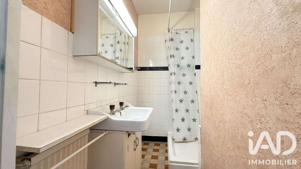 Photo 9 - Appartement à SAINT-ETIENNE